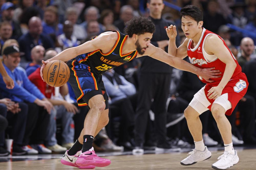 功得益于他 功得益于他